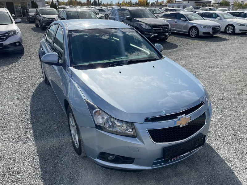 Chevrolet Cruze (KATO НОВА) Image 3