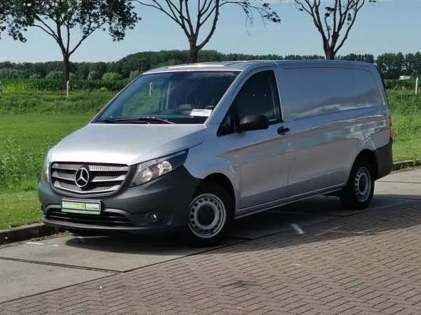 Mercedes-Benz Vito 116 L2H1 Lang Automaat Image 2